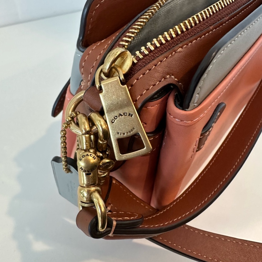 Coach colorblock crossbody - Picture 6 of 8